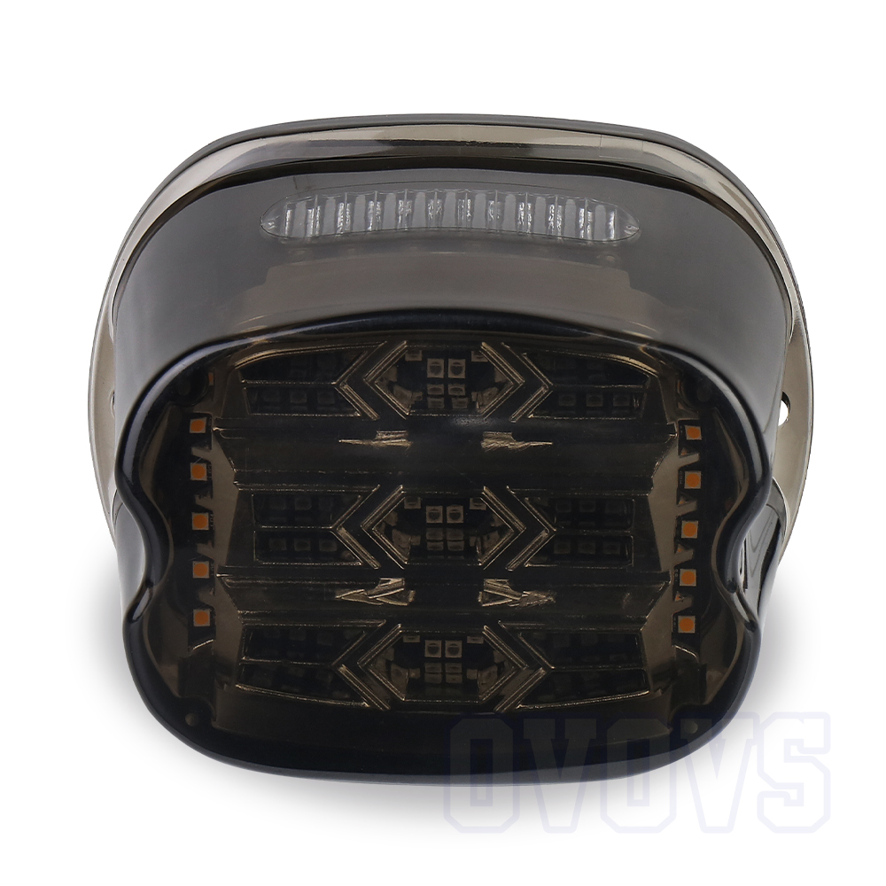 LED Tail Light with Turn Signal for Harley  OL-22HT01(图1)